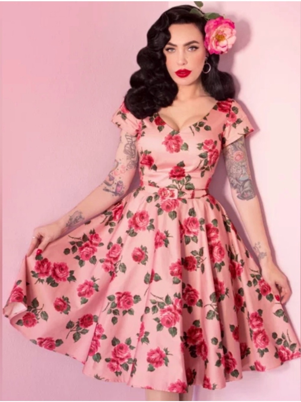 In search of: Vixen Micheline Pitt pink floral swing dress